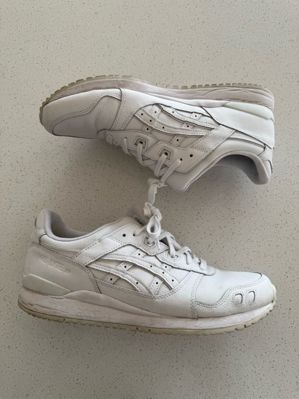 Asics White Leather Men's Low-Top Sneakers